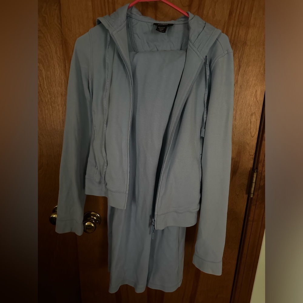 Express women’s light blue soft sweatshirt and matching pants - Picture 1 of 6